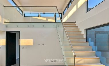 Casa en Venta en Reserva Huilquilemu, Talca