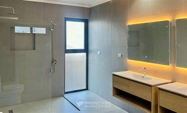 Casa en Venta en Reserva Huilquilemu, Talca