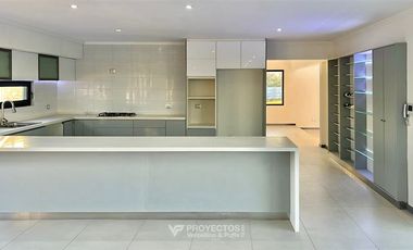 Casa en Venta en Reserva Huilquilemu, Talca