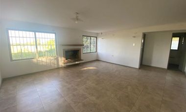 Casa en Arriendo en San Joaquín de Los Mayos, Machalí