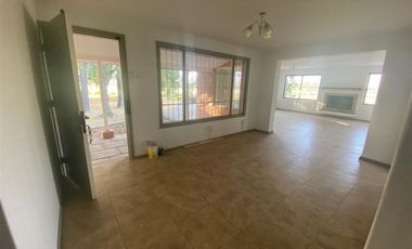 Casa en Arriendo en San Joaquín de Los Mayos, Machalí