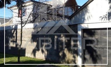 Casa en Venta en Villa La Paz , Rauquén