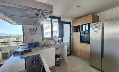 Departamento en Venta en Av. Membrillar. Edificio Focus Center