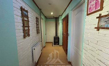 Casa en Venta en santa elena teno