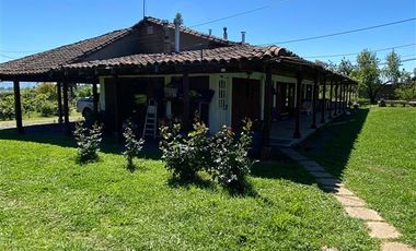 Casa en Venta en santa elena teno