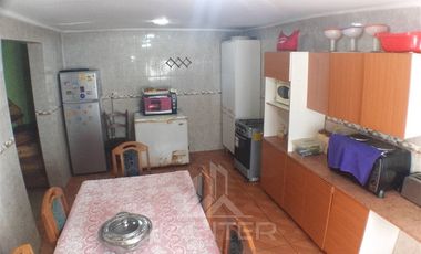 Casa en Venta en Valles de Santa Fe