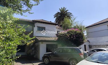 Casa en Venta en Suarez Mujica/Campo Deporte