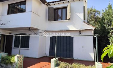 Casa en Venta en Suarez Mujica/Campo Deporte
