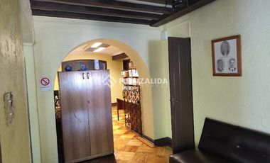 Casa en Venta en Suarez Mujica/Campo Deporte