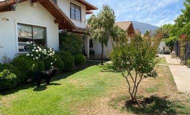 Casa en Venta en Adobes de Nogales, Machalí