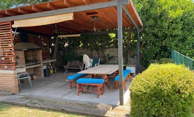 Casa en Venta en Adobes de Nogales, Machalí