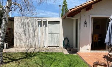 Casa en Venta en Adobes de Nogales, Machalí