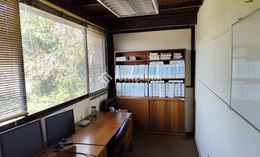 Oficina en Venta en Suarez Mujica/Campo Deporte