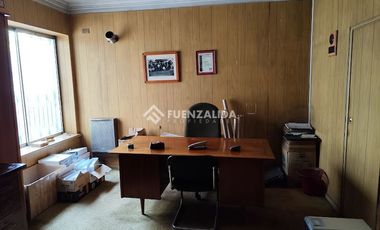 Oficina en Venta en Suarez Mujica/Campo Deporte