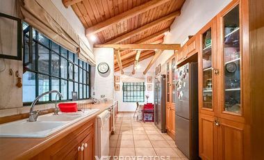 Casa en Venta en Las Majadas de Pirque