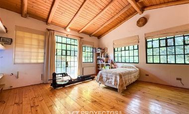 Casa en Venta en Las Majadas de Pirque