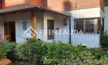 Casa en Venta en A. Ricardo Lyon con Eliodoro Yañez
