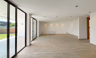 Casa en Arriendo en Condominio de Los Rios Piedra Roja