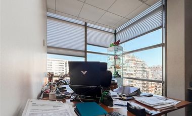 Oficina en Venta en Av Apoquindo , Las Condes
