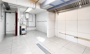 Local Comercial en Venta en Tabancura con Kennedy , Vitacura