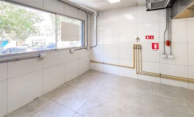 Local Comercial en Venta en Tabancura con Kennedy , Vitacura