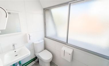 Local Comercial en Venta en Tabancura con Kennedy , Vitacura