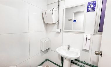 Local Comercial en Venta en Tabancura con Kennedy , Vitacura