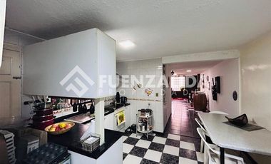 Casa en Venta en AV ,4 PONIENTE