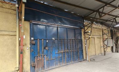 Local Comercial en Venta en Fray Luis de la Peña 3181