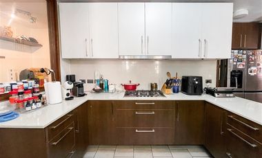 Casa en Arriendo en Av. Pie Andino, Condominio Los Litre, Los Trapenses