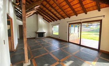 Casa en Venta en Camino Carampangue - Colegio Trebulco