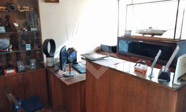 Local Comercial en Venta en Luis Thayer Ojeda/ Carmen Sylva