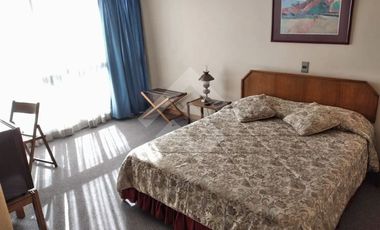 Local Comercial en Venta en Luis Thayer Ojeda/ Carmen Sylva