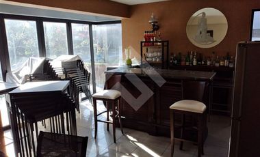 Local Comercial en Venta en Luis Thayer Ojeda/ Carmen Sylva