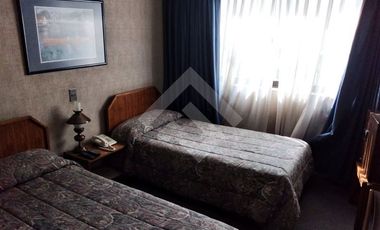 Local Comercial en Arriendo en Luis Thayer Ojeda/ Carmen Sylva