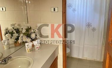 Casa en Venta en Av. del Litoral / Tomás de Aquino