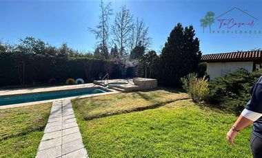 Casa en Arriendo en Camino Antiguo a Melipilla - Loreto