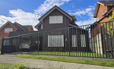 Casa en Venta en PARQUE FUNDADORES