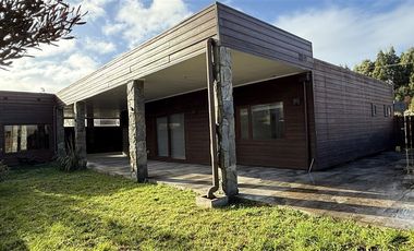 Casa en Venta en Condominio Las Pataguas