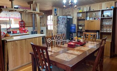 Casa en Venta en Acceso norte de Castro, cercano a colegio Carpe Diem y San Crescente, a 5 minutos de centro de Castro