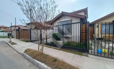 Casa en Venta en Valle Tranquilo/ Villaseca