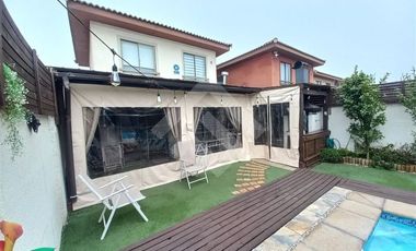 Casa en Venta en Valle Tranquilo/ Villaseca