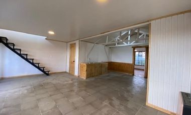 Casa en Venta en Entre Javiera Carrera y Ruben Dario