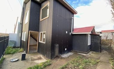 Casa en Venta en Entre Javiera Carrera y Ruben Dario