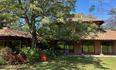 Casa en Arriendo en Camino Loreto - Calera de Tango