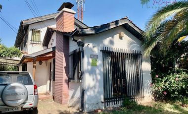 Casa en Venta en Metro Rodrigo de Araya - Vicuña Mackenna