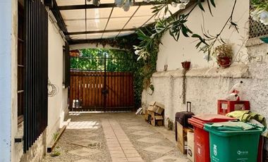 Casa en Venta en Metro Rodrigo de Araya - Vicuña Mackenna