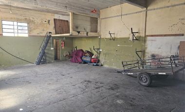 Depósito en Loma Hermosa 100 mts - Tres de Febrero