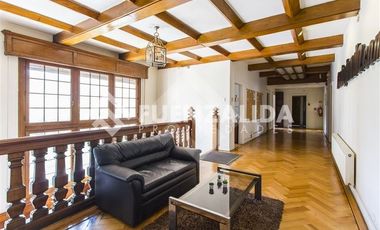 Oficina en Venta en Renato Sanchez / Alcántara