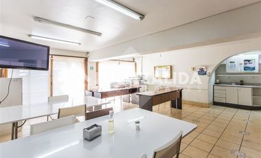 Oficina en Venta en Renato Sanchez / Alcántara